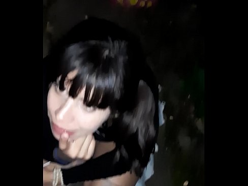 ❤️ ברחוב איבר מין נפוח בתמורה לממתקים ️❌ סרטון מזוין אצלנו ❌
